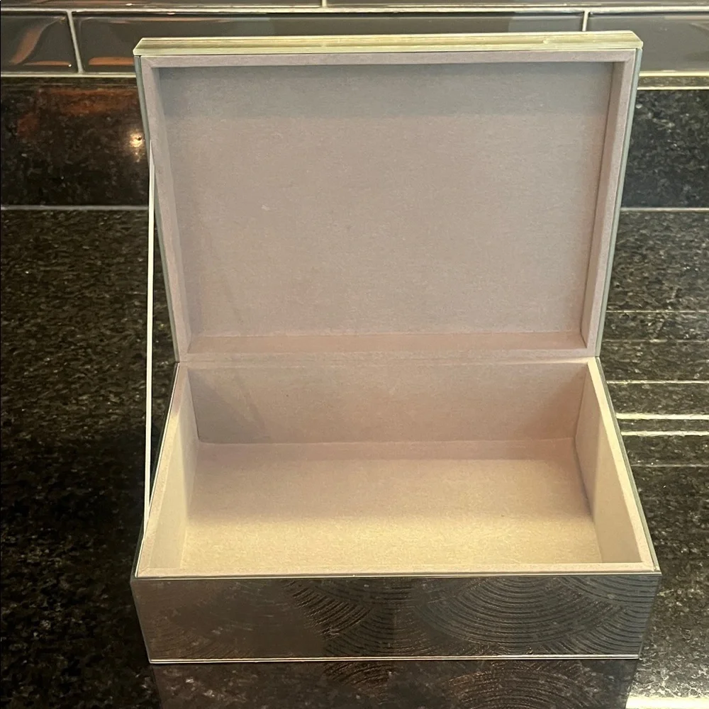 Decorative Metallic Jewelry Box - Silver Stacked Design